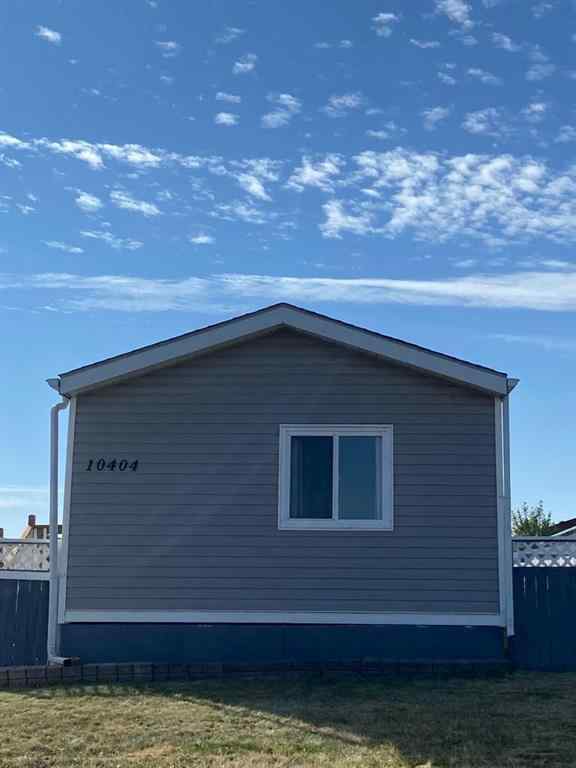 MLS® A2242228 - 10404 98 Street  in NONE Fairview, Residential