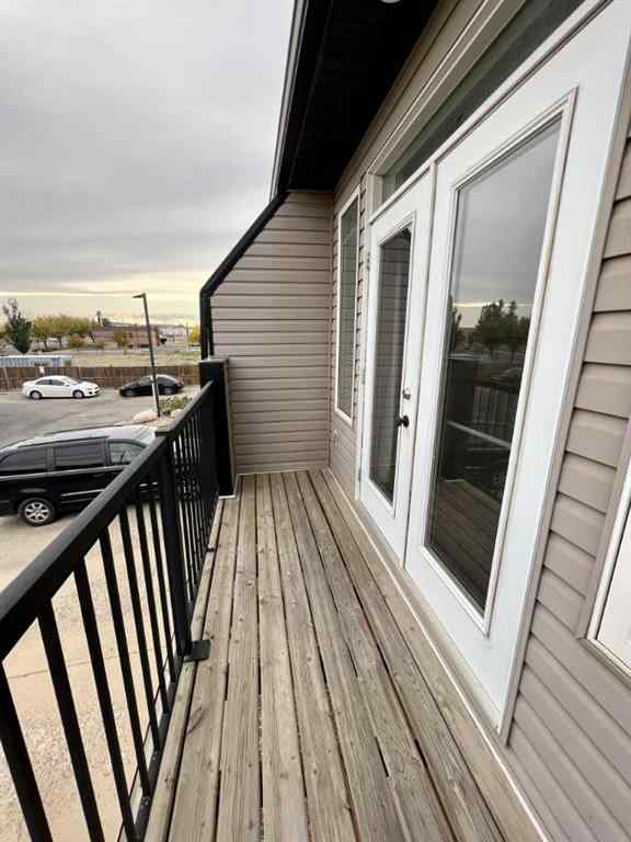 MLS® A2242231 - Unit #5 762 Heritage Boulevard W in Heritage Heights Lethbridge, Rental