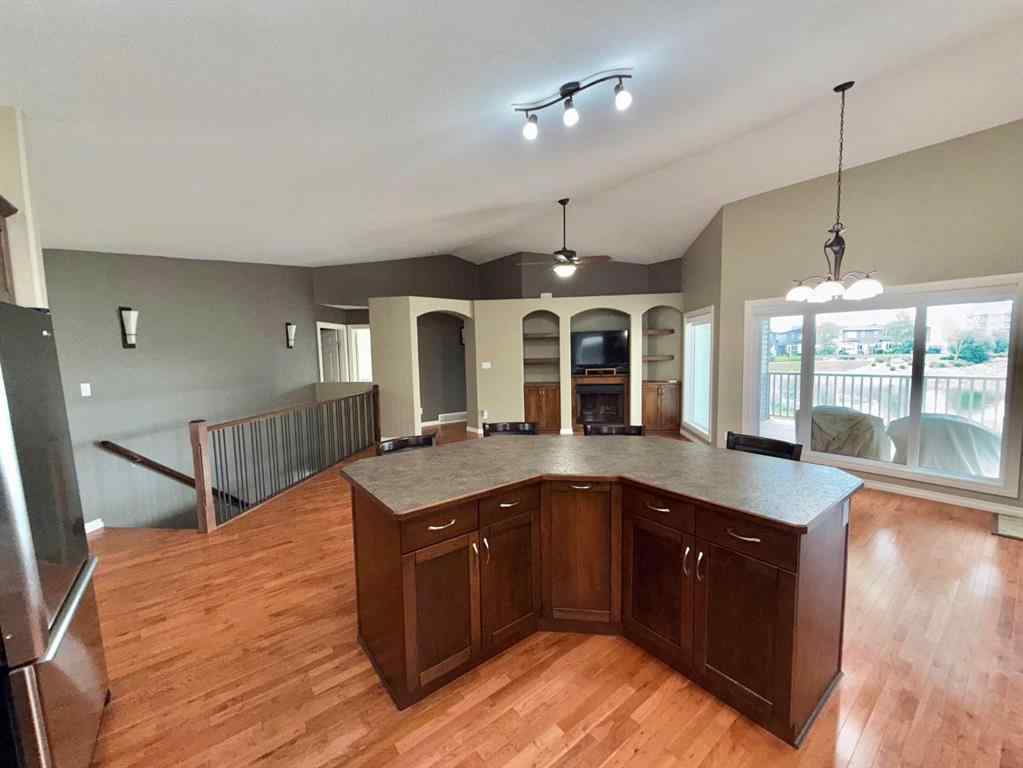 MLS® A2242232 - 565 Edinburgh Road W in West Highlands Lethbridge, Residential