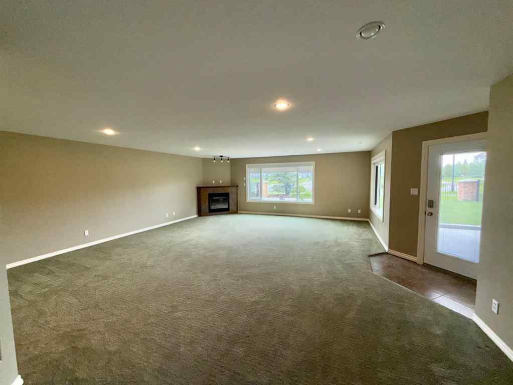 MLS® A2242232 - 565 Edinburgh Road W in West Highlands Lethbridge, Residential