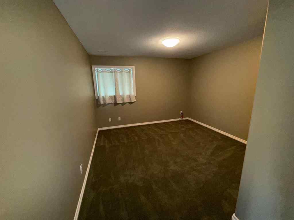 MLS® A2242232 - 565 Edinburgh Road W in West Highlands Lethbridge, Residential