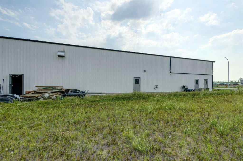 MLS® A2242238 - Unit #6 550 Canal Avenue  in Orchard Business Park Strathmore, Commercial