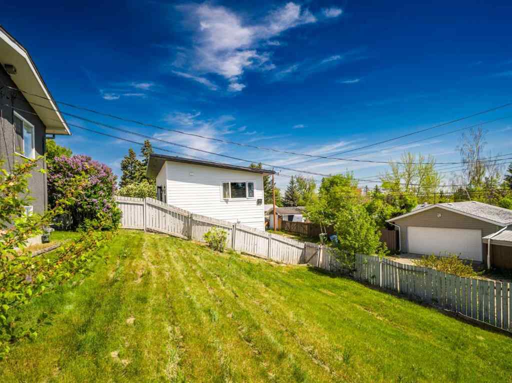 MLS® A2242239 - 11036 7 Street SW in Southwood Calgary, Residential