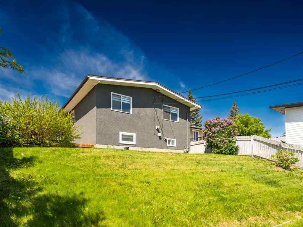 MLS® A2242239 - 11036 7 Street SW in Southwood Calgary, Residential