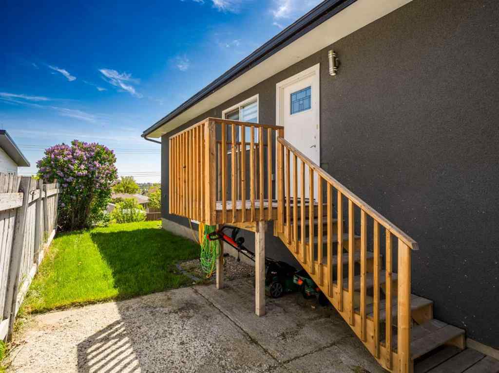 MLS® A2242239 - 11036 7 Street SW in Southwood Calgary, Residential
