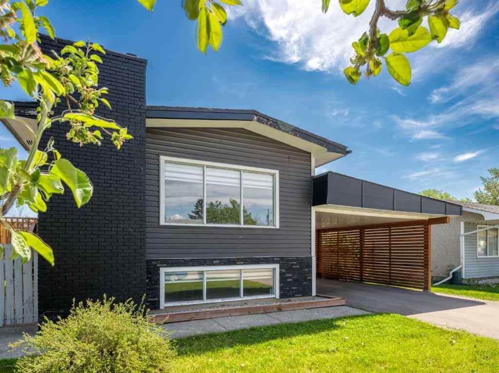 MLS® A2242239 - 11036 7 Street SW in Southwood Calgary, Residential
