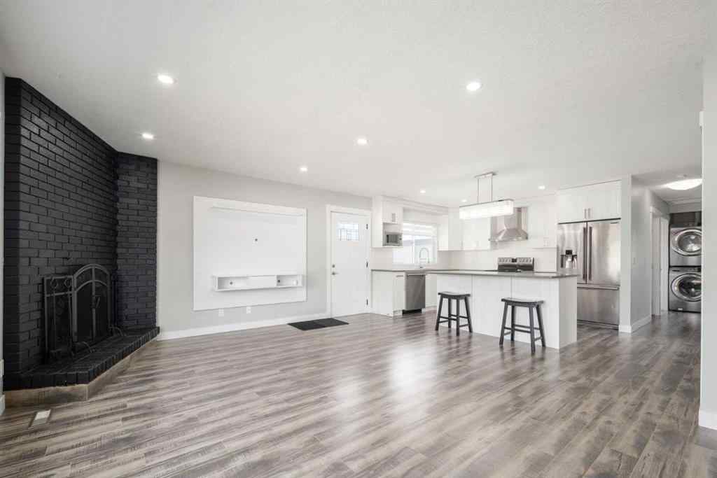 MLS® A2242239 - 11036 7 Street SW in Southwood Calgary, Residential