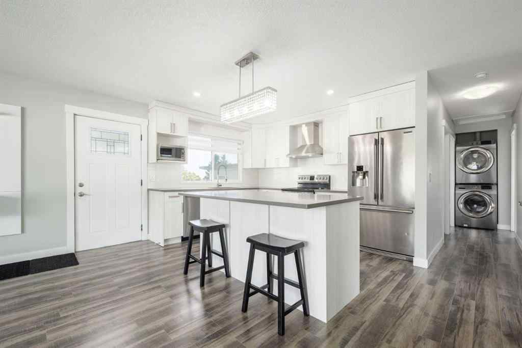 MLS® A2242239 - 11036 7 Street SW in Southwood Calgary, Residential