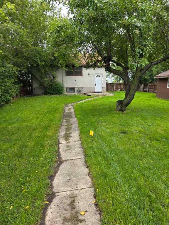 MLS® A2242251 - 4910 Hwy 2A   in Downtown Lacombe Lacombe, Residential