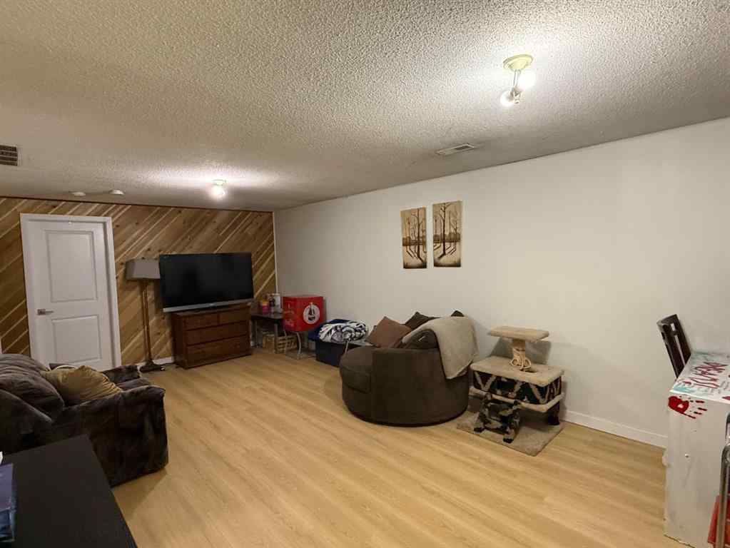 MLS® A2242255 - 4817 42 Street  in Athabasca Town Athabasca, Residential