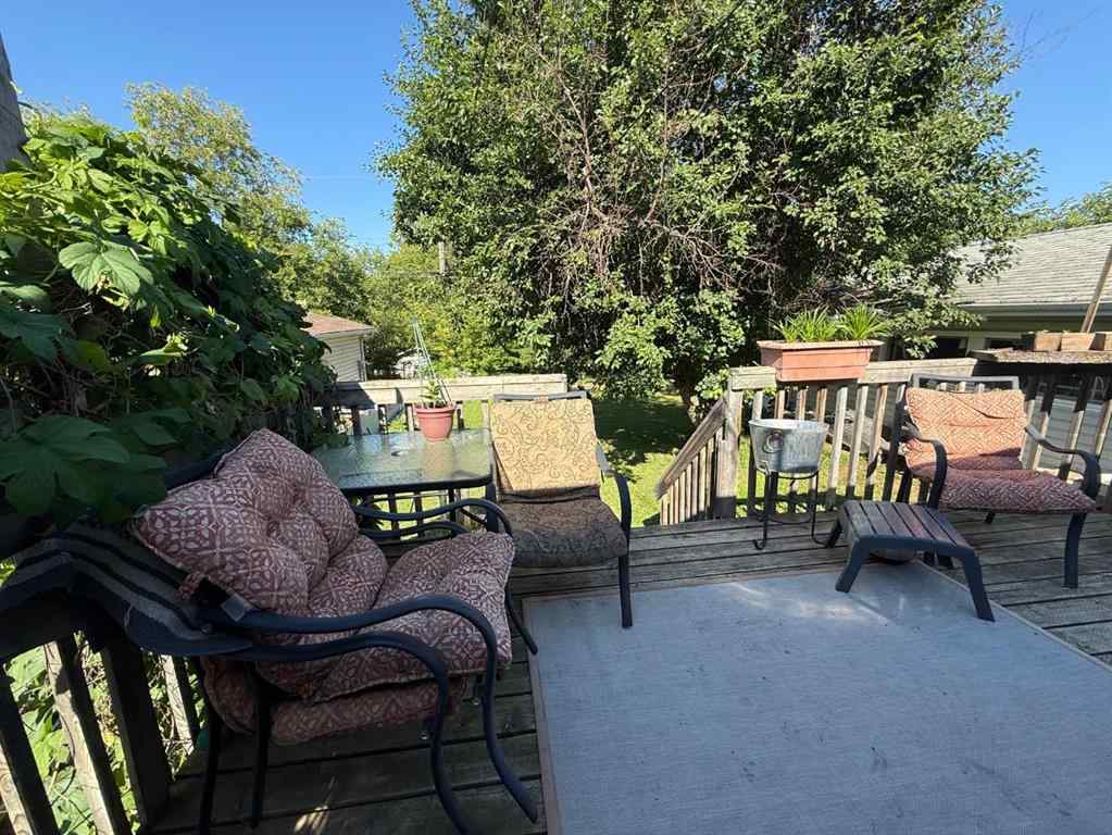 MLS® A2242255 - 4817 42 Street  in Athabasca Town Athabasca, Residential