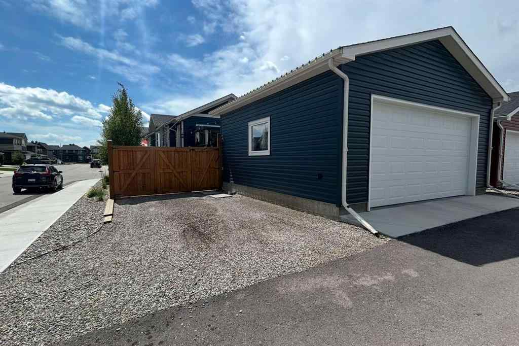 MLS® A2242265 - 6 Emberside Hollow  in Fireside Cochrane, Residential