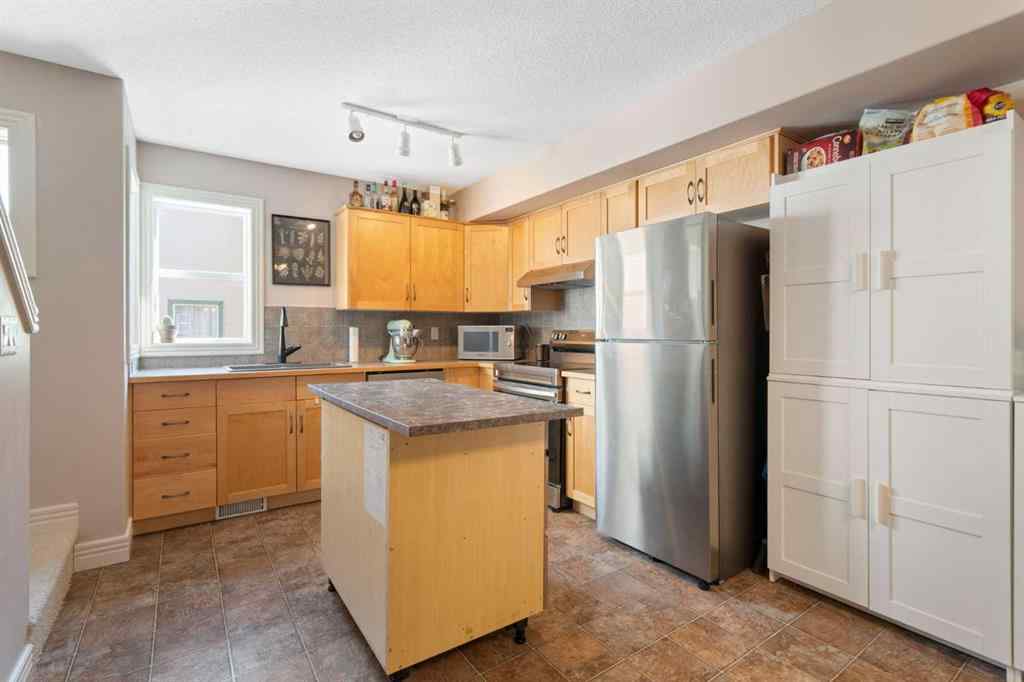 MLS® A2242278 - 324 Bridlewood Lane SW in Bridlewood Calgary, Residential