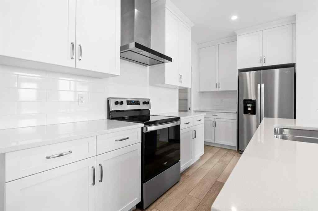 MLS® A2242282 - 310 Montrose Crescent SE in Montrose High River, Residential