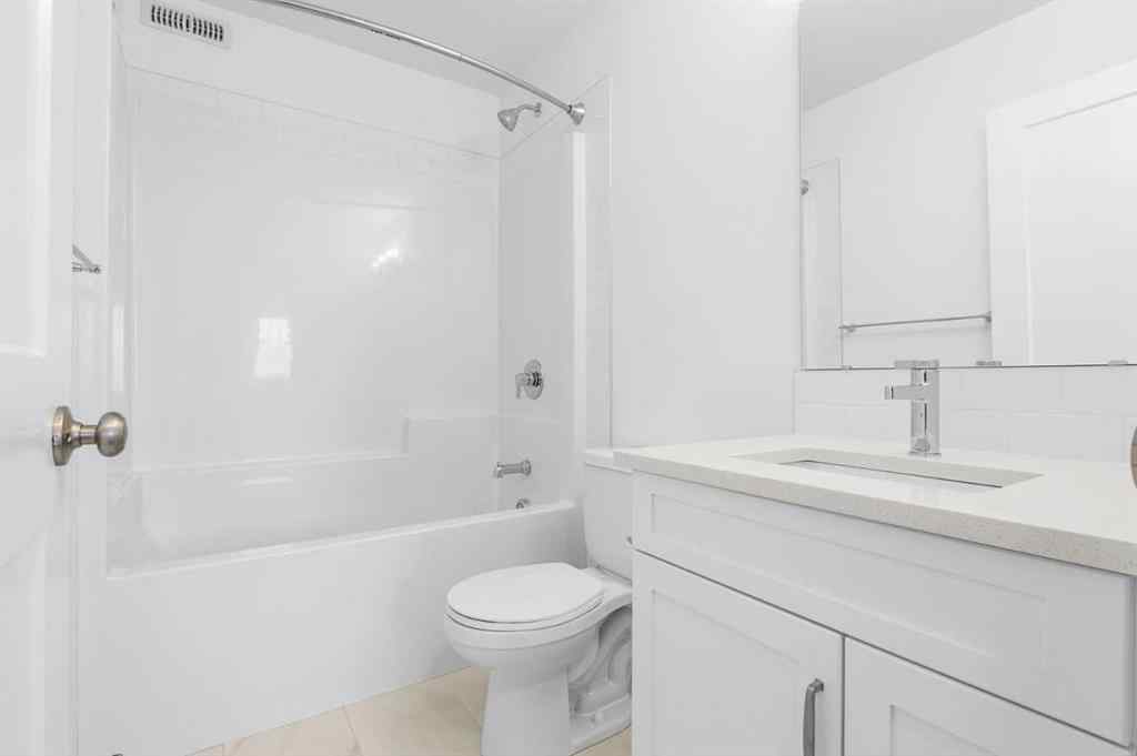 MLS® A2242282 - 310 Montrose Crescent SE in Montrose High River, Residential
