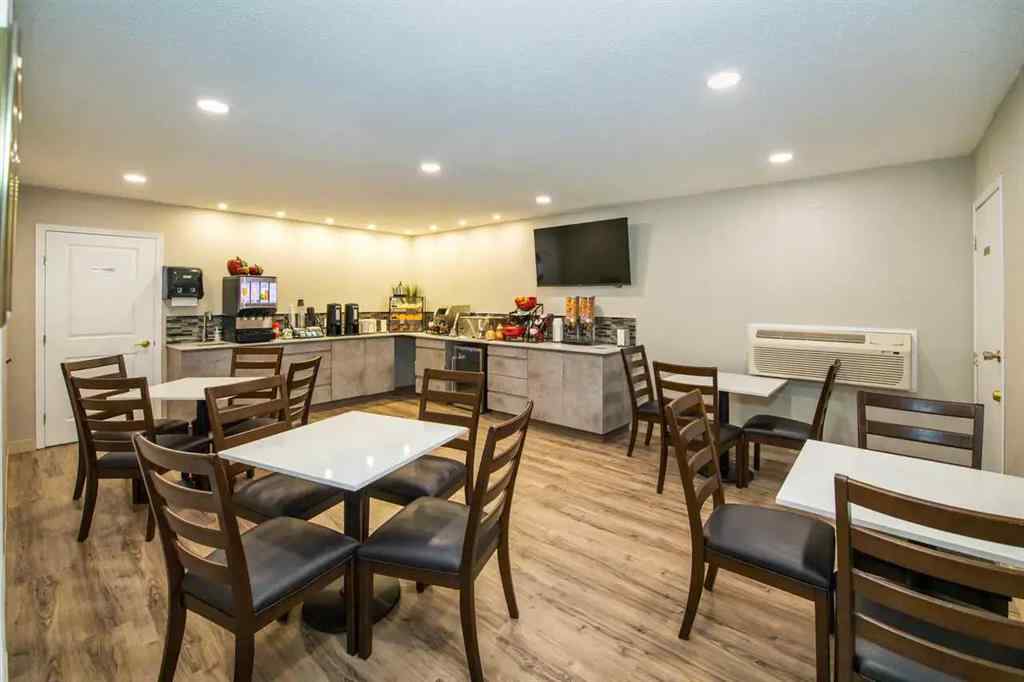MLS® A2242304 - 1049 Waterton Avenue  in NONE Pincher Creek, Commercial