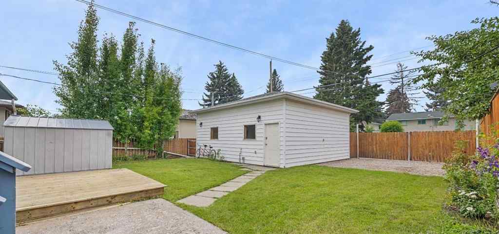 MLS® A2242305 - 8527 Athabasca Street SE in Acadia Calgary, Residential