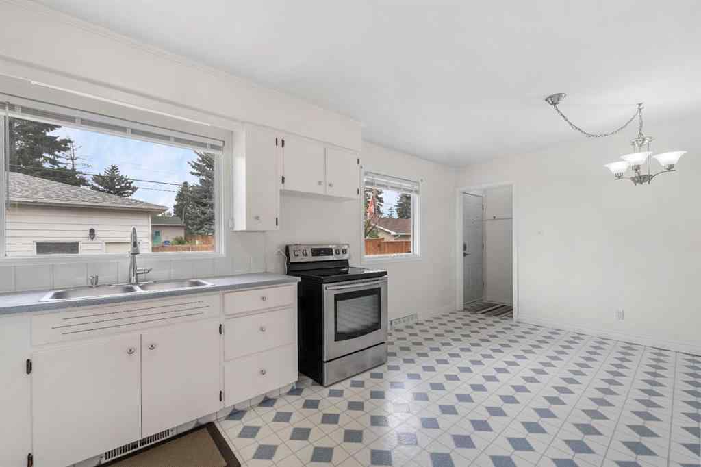 MLS® A2242305 - 8527 Athabasca Street SE in Acadia Calgary, Residential