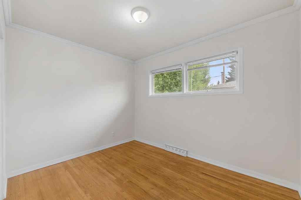MLS® A2242305 - 8527 Athabasca Street SE in Acadia Calgary, Residential
