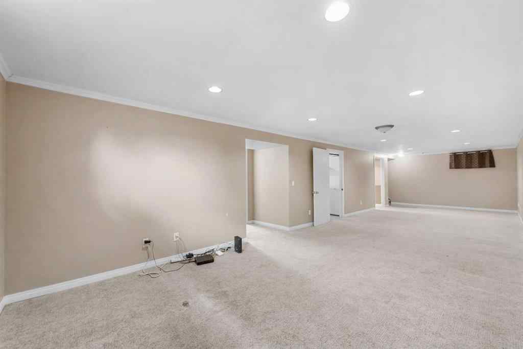 MLS® A2242305 - 8527 Athabasca Street SE in Acadia Calgary, Residential