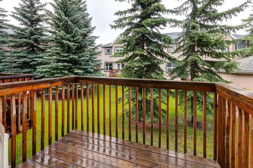 MLS® A2242309 - 26 Sandpiper Court NW in Sandstone Valley Calgary, Residential