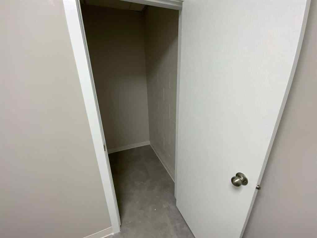 MLS® A2242324 - 321 Arena Avenue  in NONE Trochu, Commercial