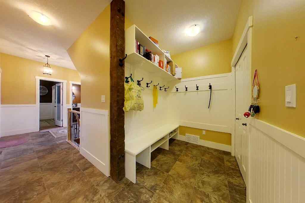 MLS® A2242332 - 10 Parkdale Way SE in NONE Slave Lake, Residential