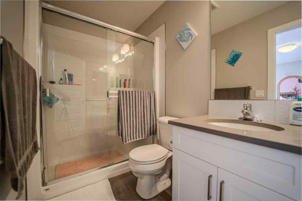 MLS® A2242333 - 333 Ravenstern Link SE in Ravenswood Airdrie, Residential