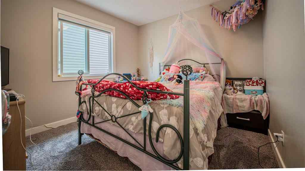 MLS® A2242333 - 333 Ravenstern Link SE in Ravenswood Airdrie, Residential