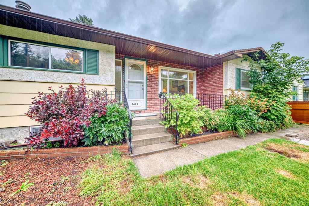 MLS® A2242338 - 8624 33 Avenue NW in Bowness Calgary, Residential