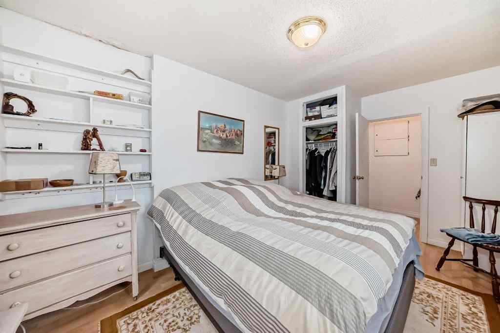 MLS® A2242338 - 8624 33 Avenue NW in Bowness Calgary, Residential