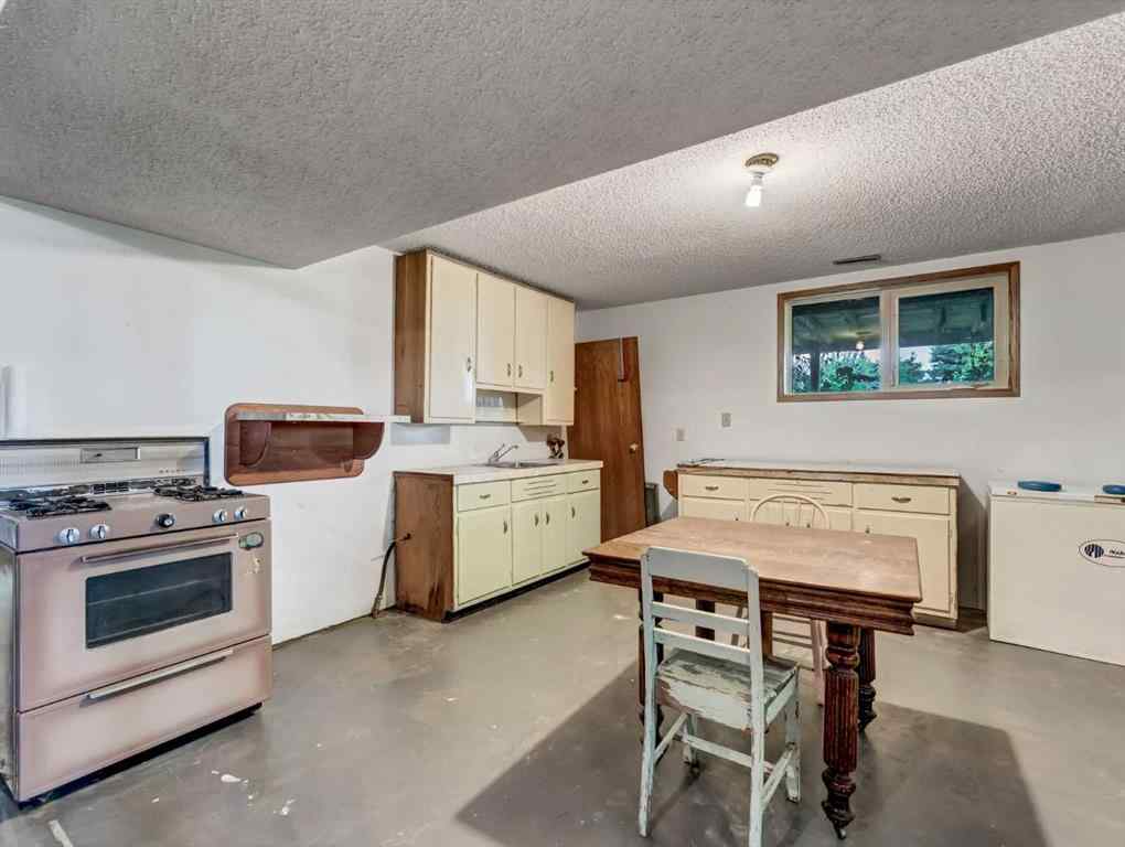 MLS® A2242341 - 172010 RR 140   in NONE Rural Newell, County of, Residential