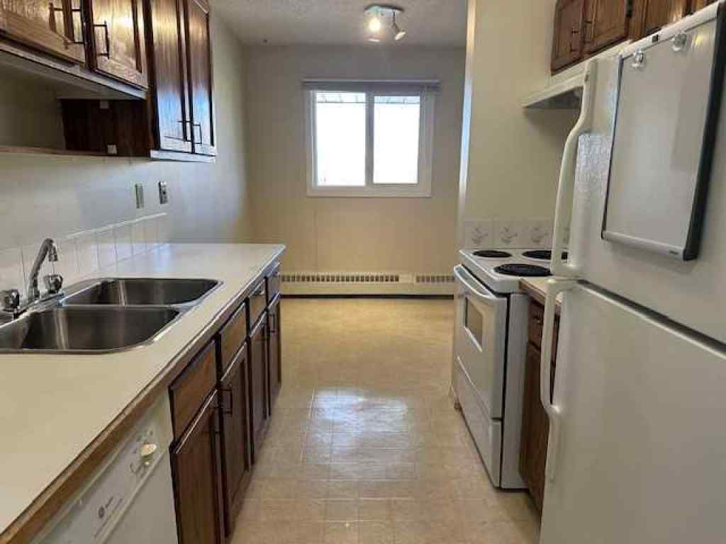 MLS® A2242346 - Unit #307 41 Bennett Street  in Bower Red Deer, Residential