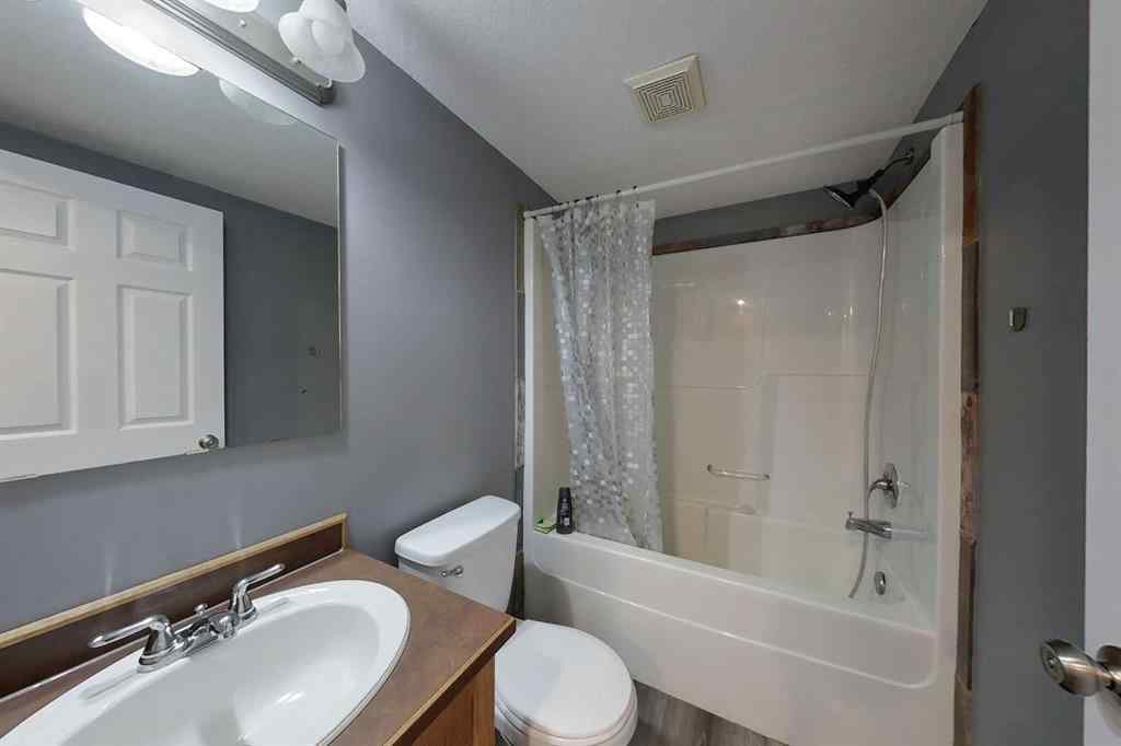 MLS® A2242347 - 9709A 98 Street  in NONE Sexsmith, Residential