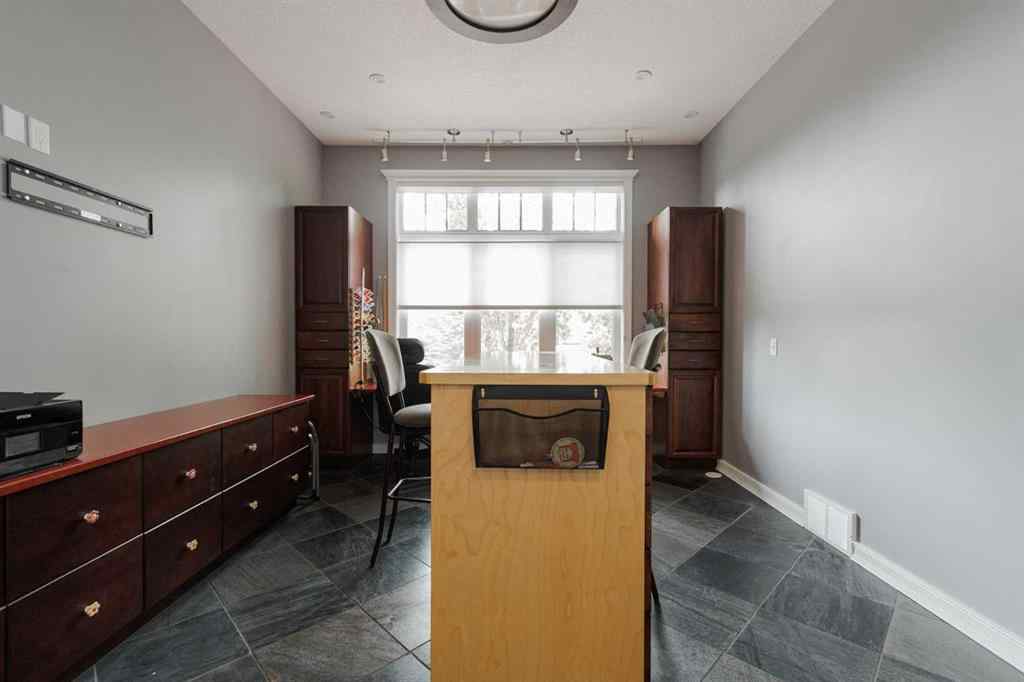 MLS® A2242352 - 5747 Draper Road  in Waterways Fort McMurray, Residential