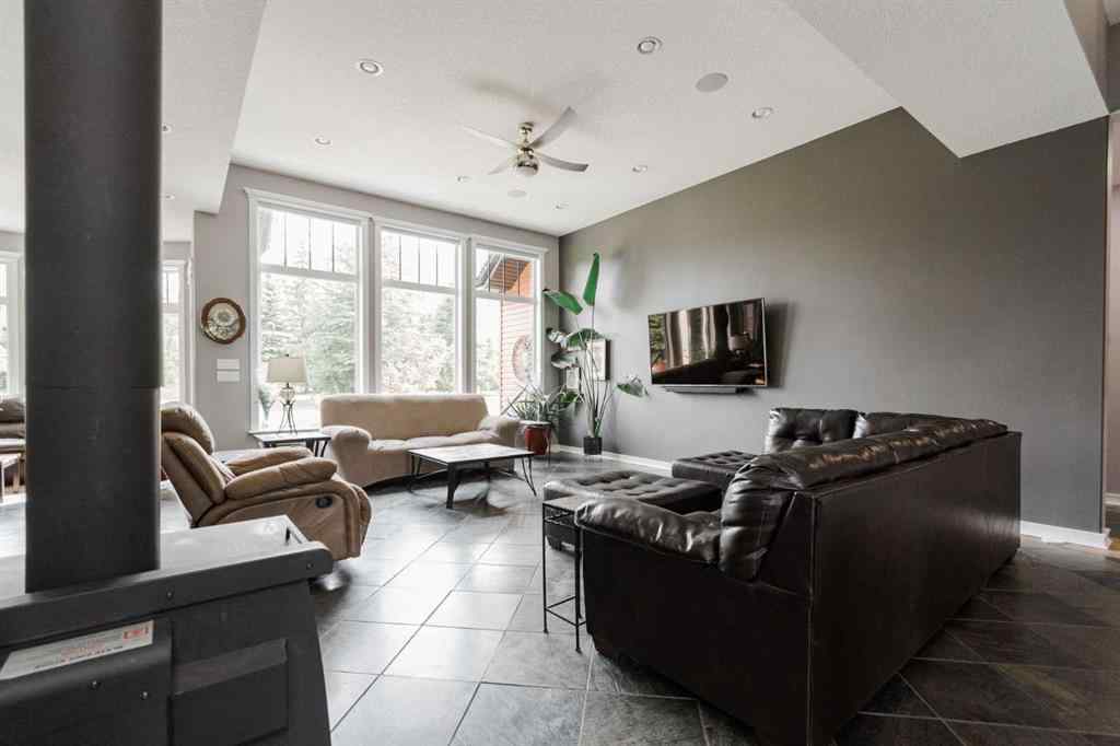 MLS® A2242352 - 5747 Draper Road  in Waterways Fort McMurray, Residential