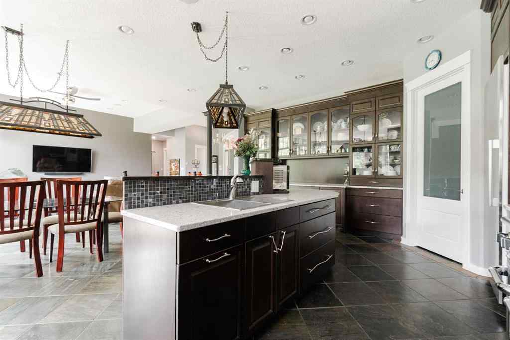 MLS® A2242352 - 5747 Draper Road  in Waterways Fort McMurray, Residential