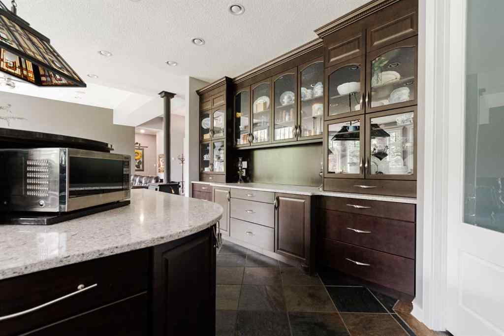 MLS® A2242352 - 5747 Draper Road  in Waterways Fort McMurray, Residential