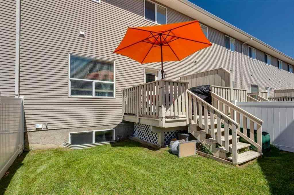 MLS® A2242353 - Unit #110 50 Lucky Place  in Lakeway Landing Sylvan Lake, Residential