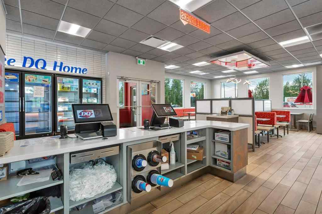 MLS® A2242354 - 556 Main Avenue W in NONE Sundre, Commercial