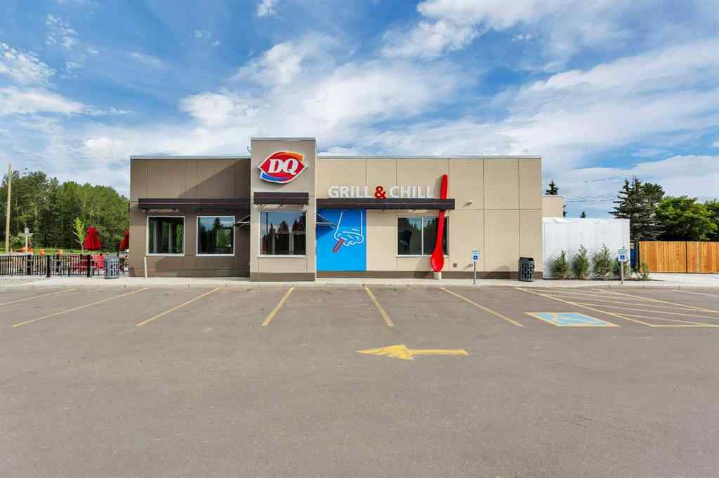 MLS® A2242354 - 556 Main Avenue W in NONE Sundre, Commercial