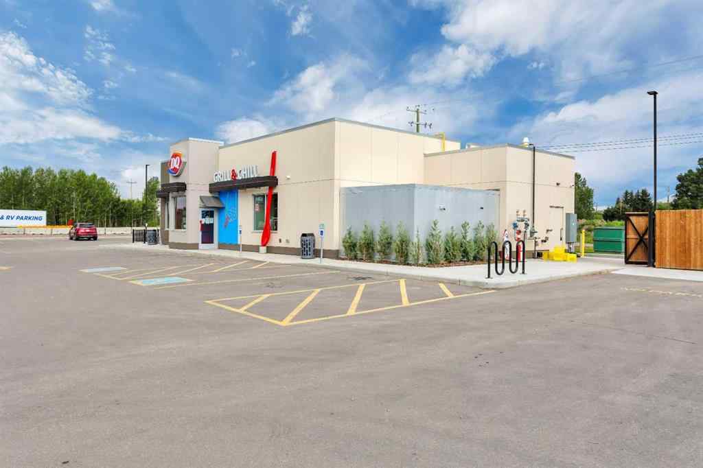 MLS® A2242354 - 556 Main Avenue W in NONE Sundre, Commercial