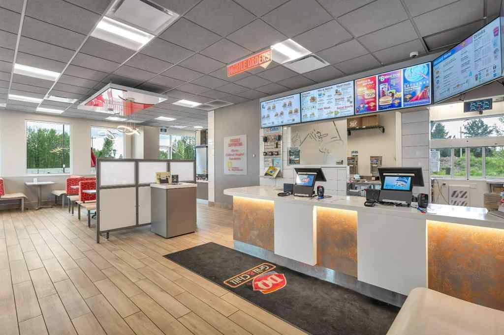 MLS® A2242354 - 556 Main Avenue W in NONE Sundre, Commercial