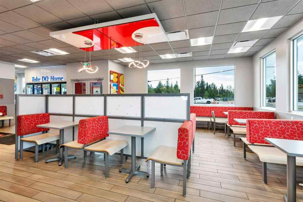 MLS® A2242354 - 556 Main Avenue W in NONE Sundre, Commercial