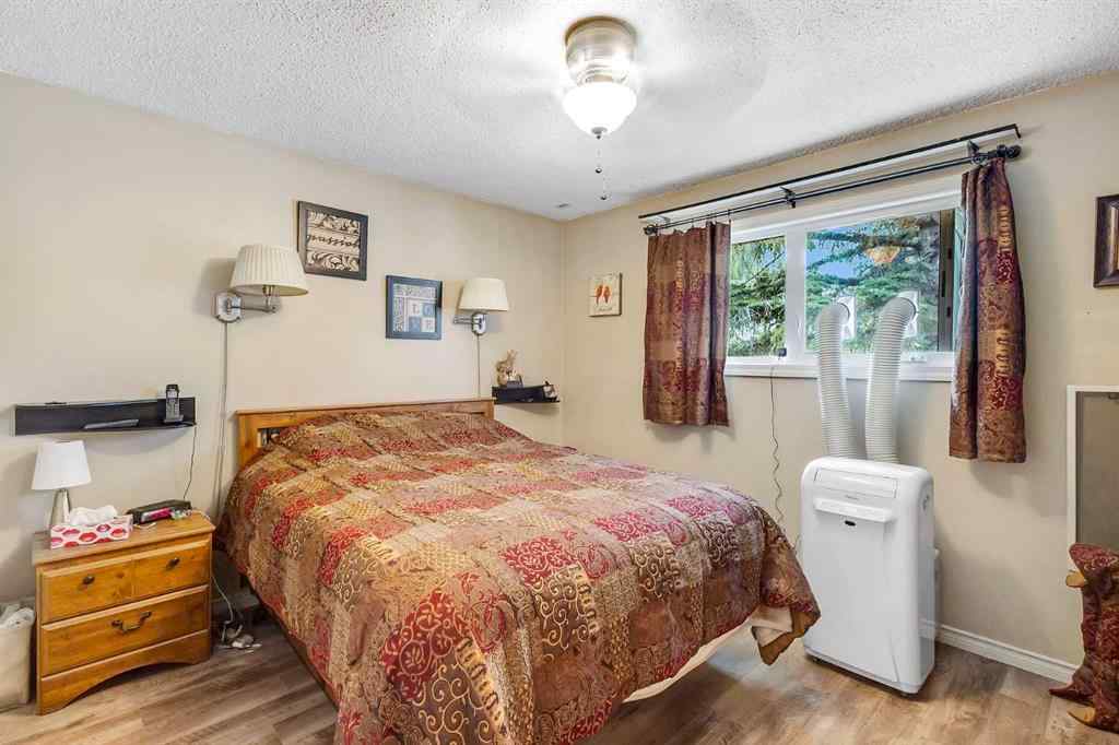 MLS® A2242355 - 3335 Doverview Road SE in Dover Calgary, Residential