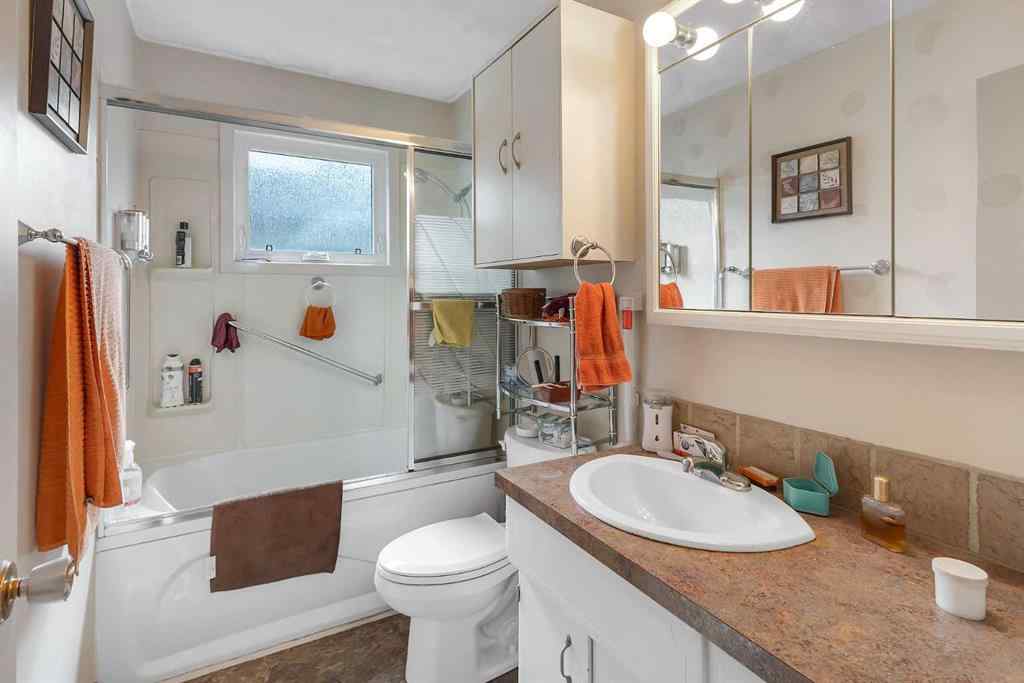 MLS® A2242355 - 3335 Doverview Road SE in Dover Calgary, Residential