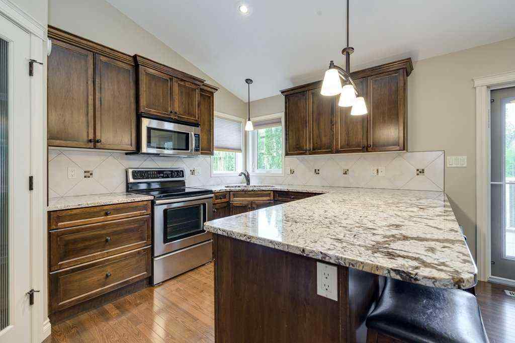 MLS® A2242364 - 60 Sutherland Close  in Sunnybrook South Red Deer, Residential