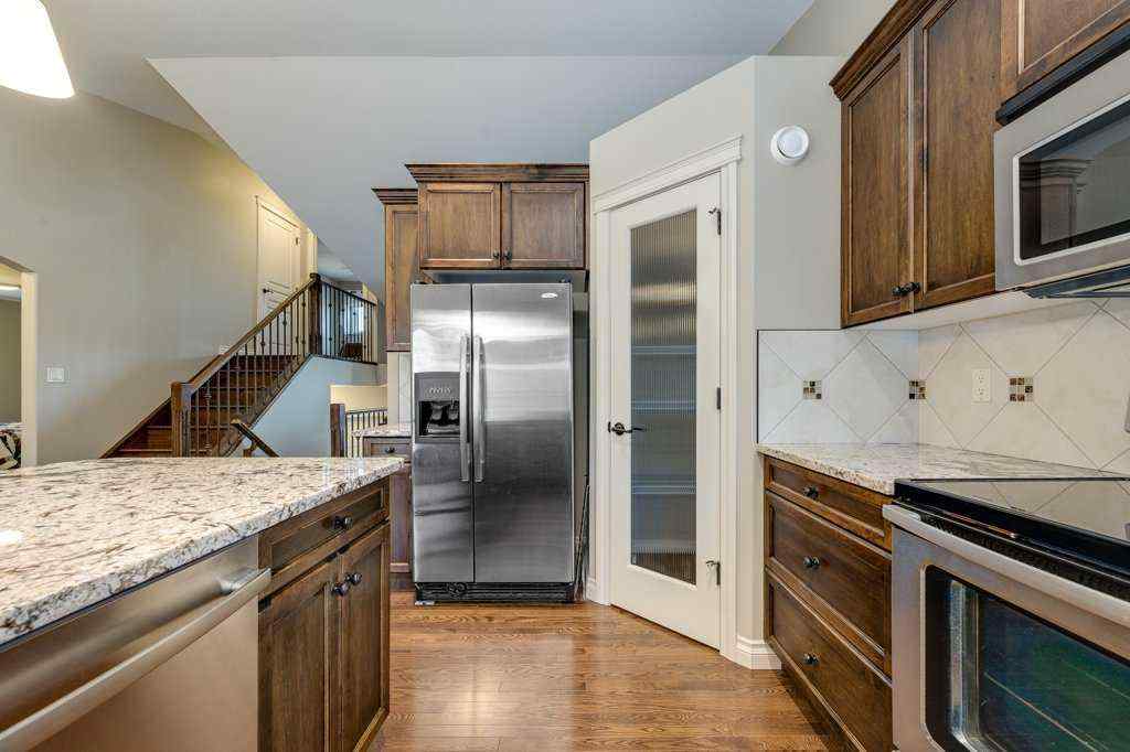MLS® A2242364 - 60 Sutherland Close  in Sunnybrook South Red Deer, Residential
