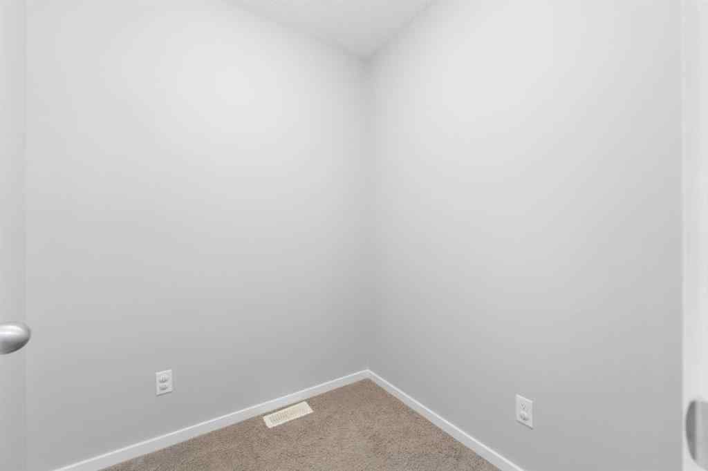 MLS® A2242367 - 9117 52 Street NE in Saddle Ridge Calgary, Residential