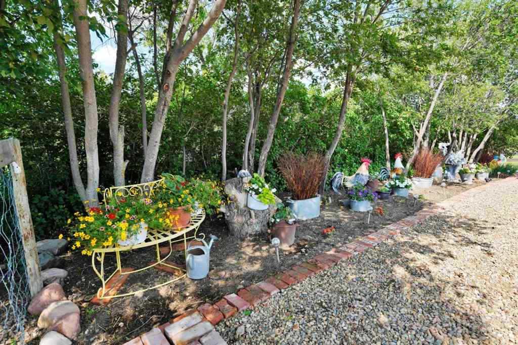 MLS® A2242368 - 330085 Highway 56   in NONE Rural Starland County, Residential